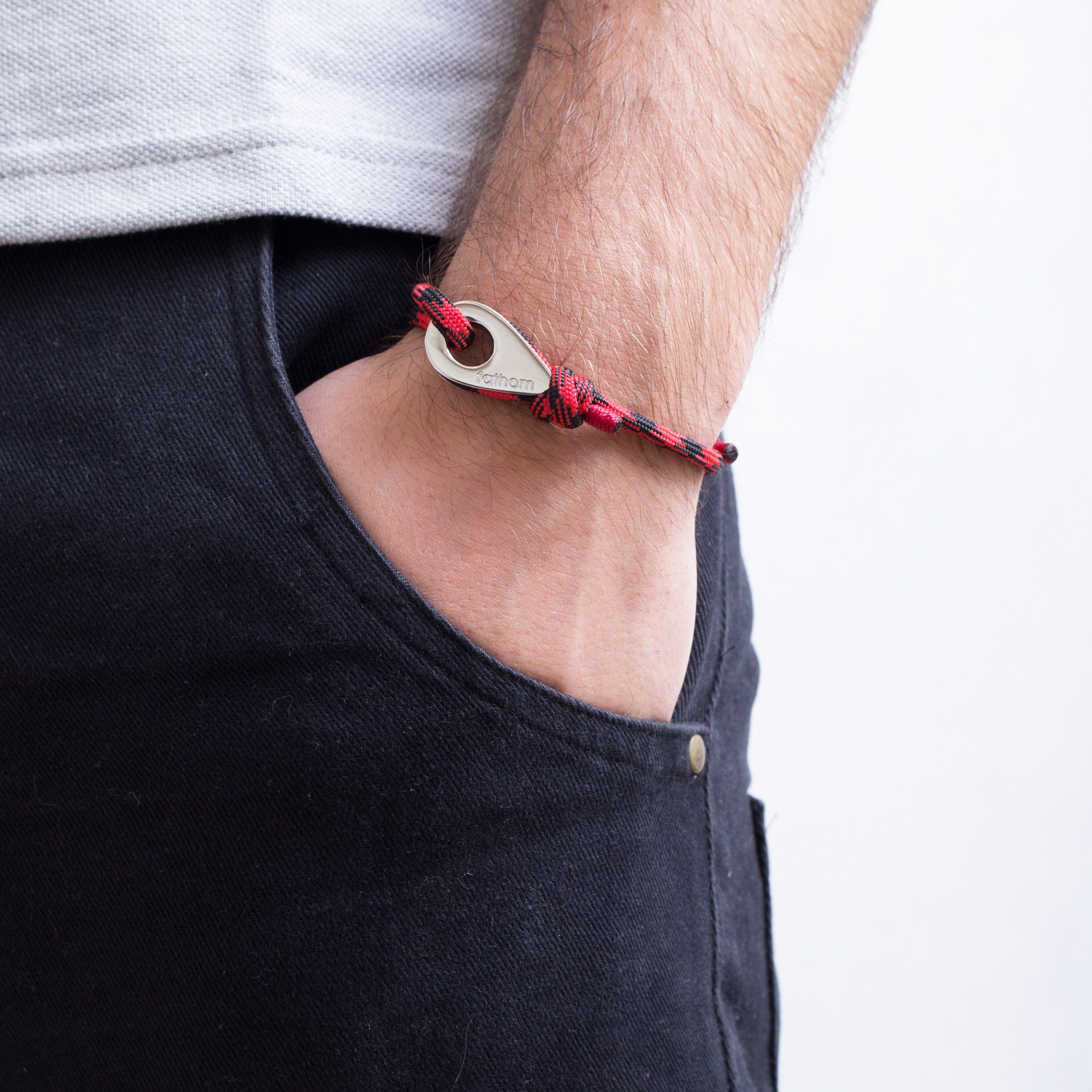 LOS ANGELES Mens Womens Thimble Charm Bracelets Paracord Rope Wristbands Black Red Silver | Fathom Bracelets