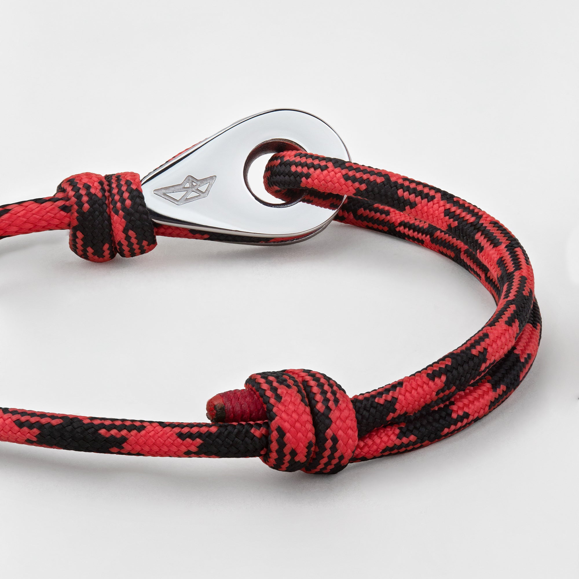 Black Cord Bracelet / Waterproof Adjustable Bracelet / Mens Surfer Beach  Bracelets / Black String Bracelet / - Etsy Denmark